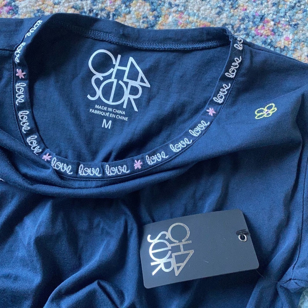 NWT Chaser Blue Diary Embroidered Crewneck Tee - Picture 5 of 8